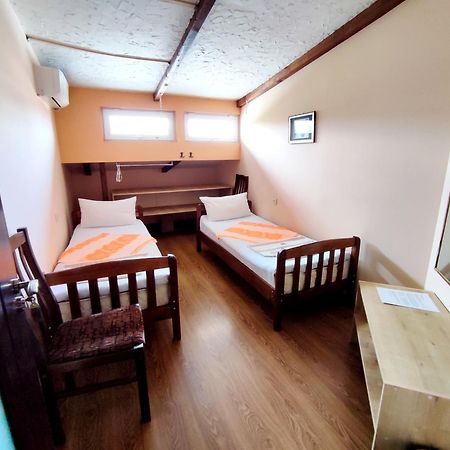 G&L Apartments Tbilisi Bagian luar foto