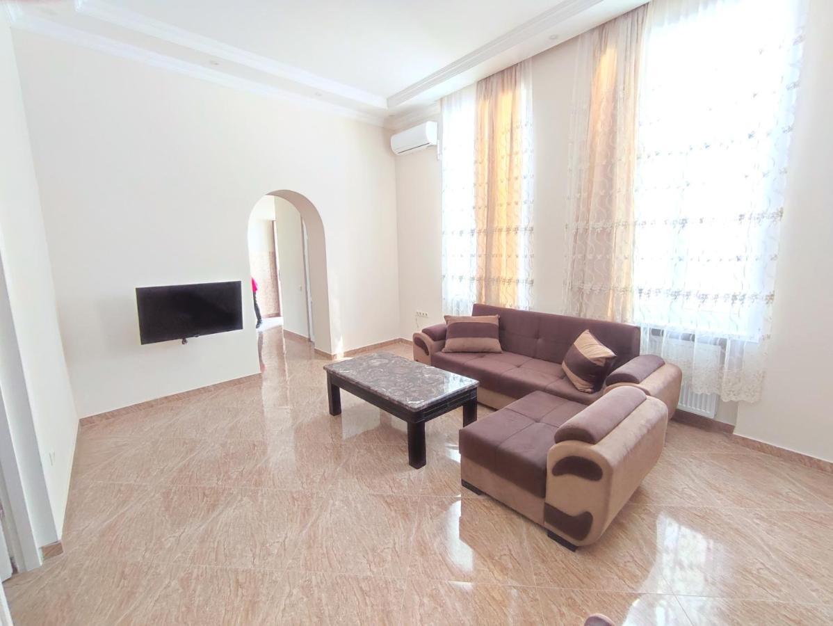 G&L Apartments Tbilisi Bagian luar foto