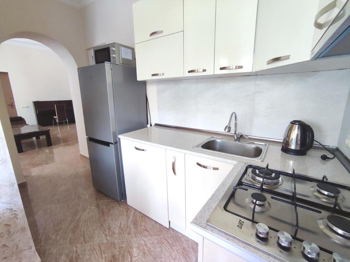 G&L Apartments Tbilisi Bagian luar foto
